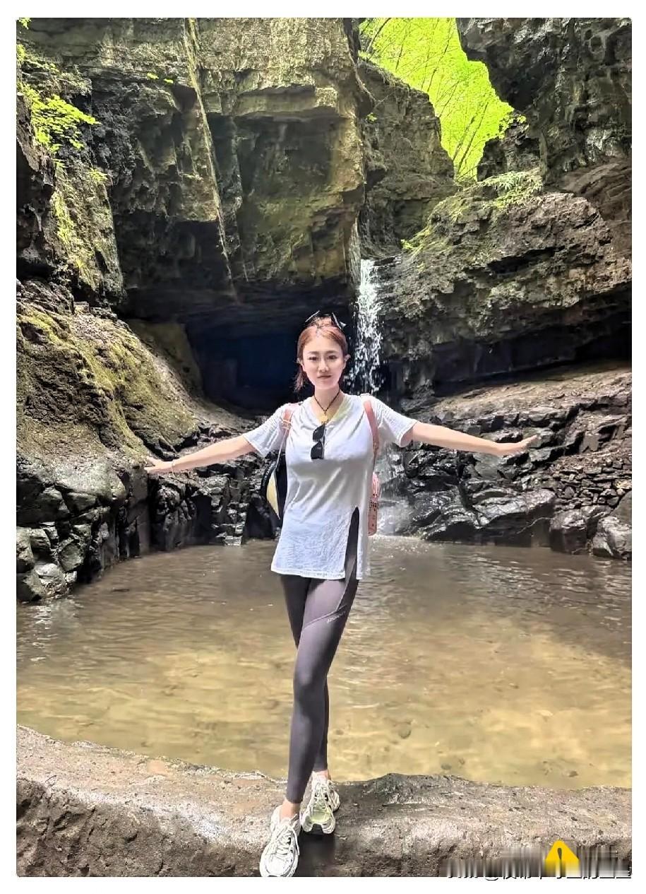 终于找到了！但已经不幸遇难。除了悲痛，就是叹息！多漂亮的女孩子，毕业已拿到教师编