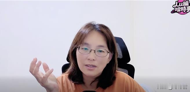 国民党高雄市议员邱余轩服务处副主任许雅筑今（30）日宣布，将退出国民党，离开邱的