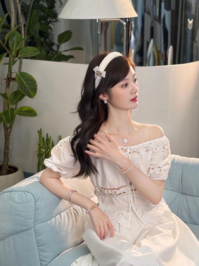 恋综居然公开嘉宾朋友圈了 彻底摆脱恋综审美疲劳！真实朋友圈曝光太有诚意，没有刻意