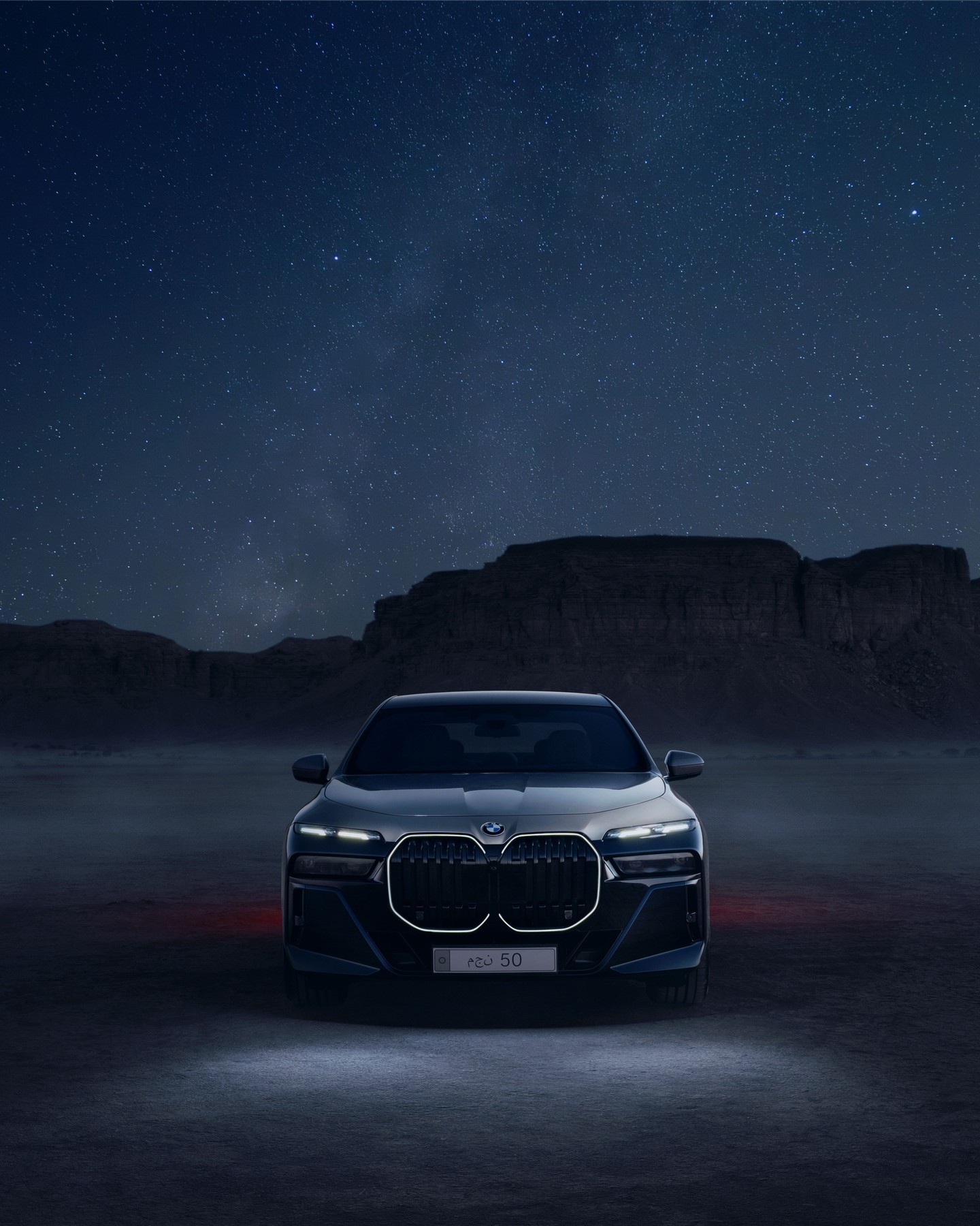 Suhai星系，夜空第二亮星✨，在阿拉伯文化中象征着启迪与匠心。它化作BMW7系