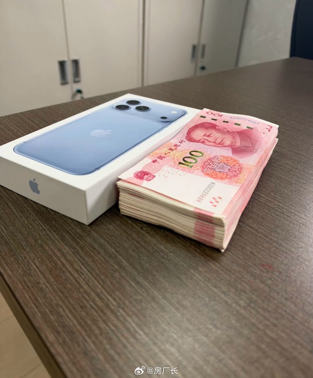 中500万感觉真有钱，但也只能买500台苹果[doge] ​​​