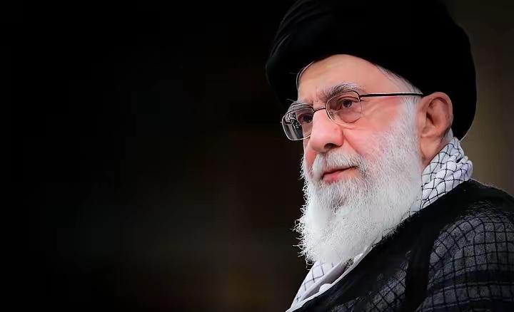 伊拉克什叶派领袖西斯塔尼发布教令：为保卫伊朗伊斯兰革命进行集体圣战
据伊朗伊斯兰