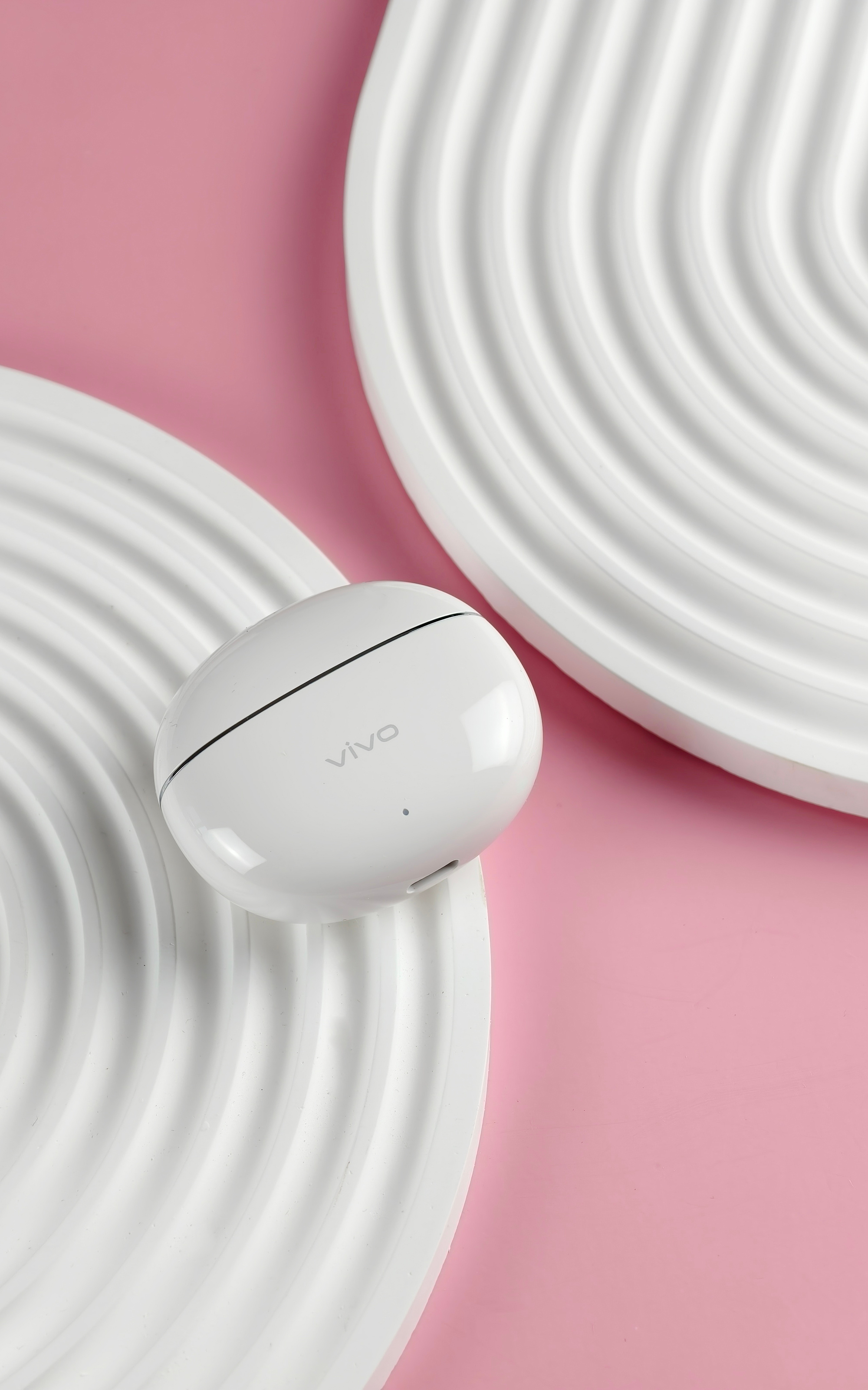 「蓝牙耳机也有苹替」vivo TWS Air3 Pro 小巧圆润的半入耳耳机，轻
