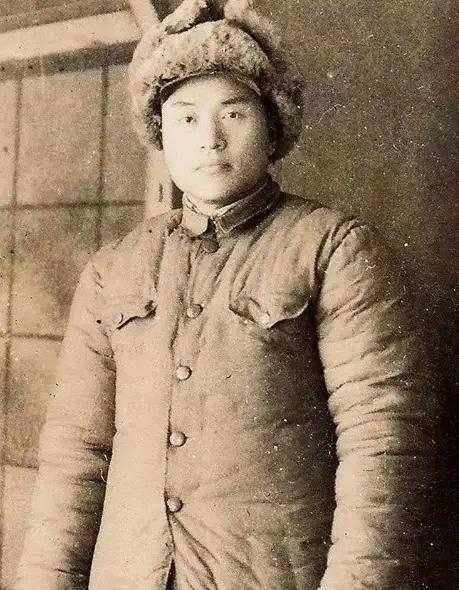 1942年，是华中抗日根据地最难熬的一段日子。日伪军对苏中、苏北根据地发起疯狂的
