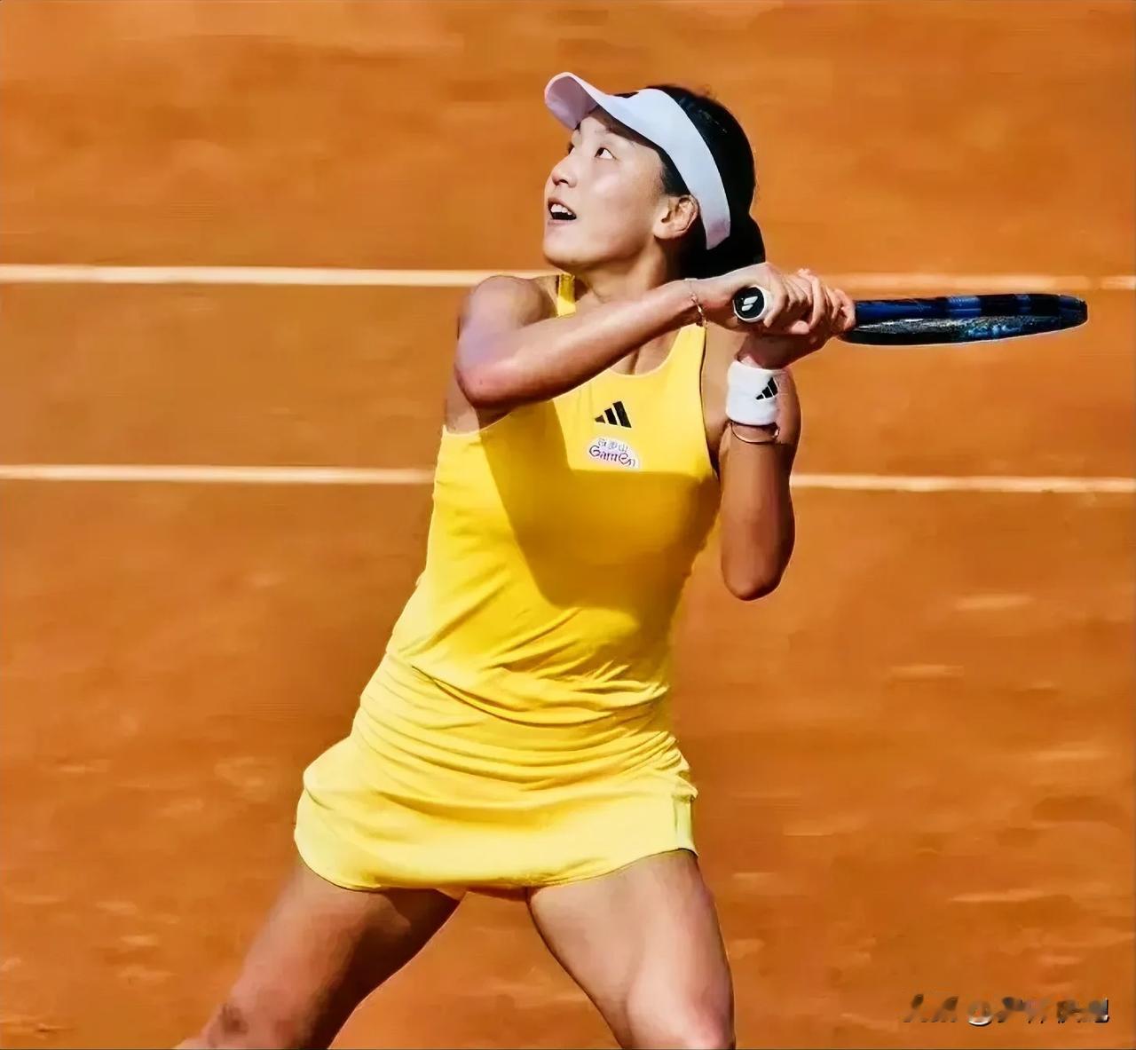 ❤️漂亮！王欣瑜闯过WTA500斯特拉斯堡站女单首轮关，而她击败的对手是排名第2