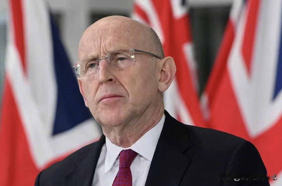 英国防长约翰·希利表示，已经和乌克兰达成正式协议，双方将共同在英国境内建立拦截无