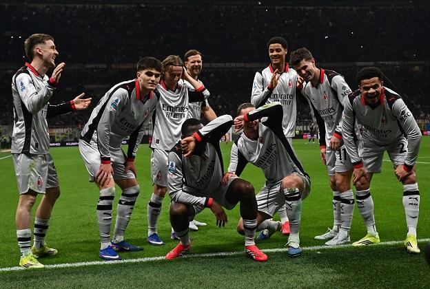 AC米兰3比2力克都灵，距国际米兰仍有5分差距
 
22日消息，意甲尤文图斯本轮