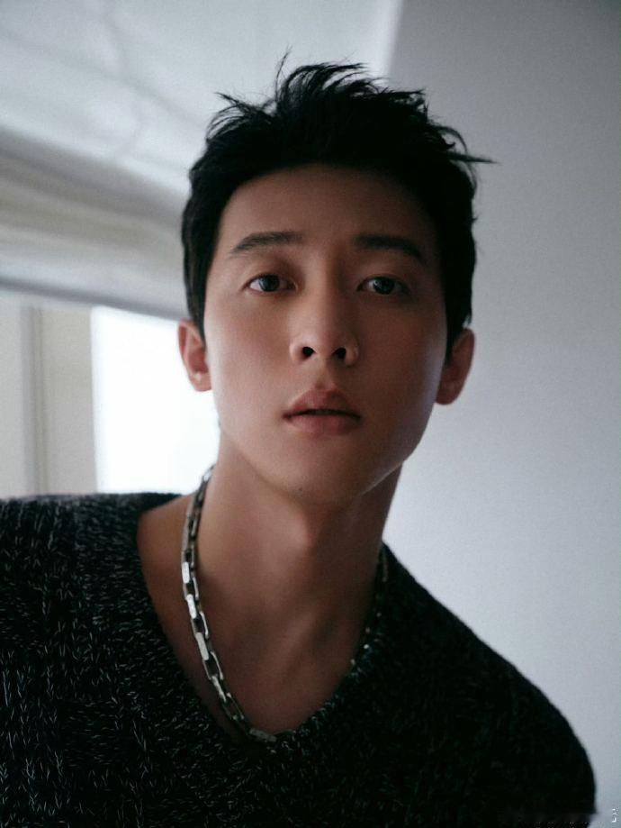 #高叶侯雯元新剧演情侣##再青春# 当得知高叶侯雯元将在《再青春》中饰演情侣的那