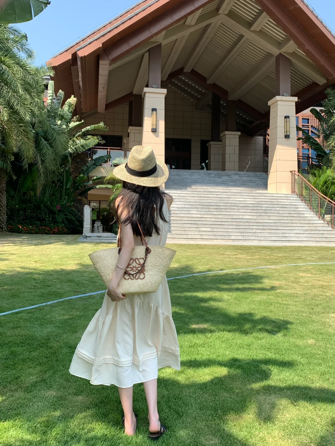 晒晒太阳 吸吸氧~