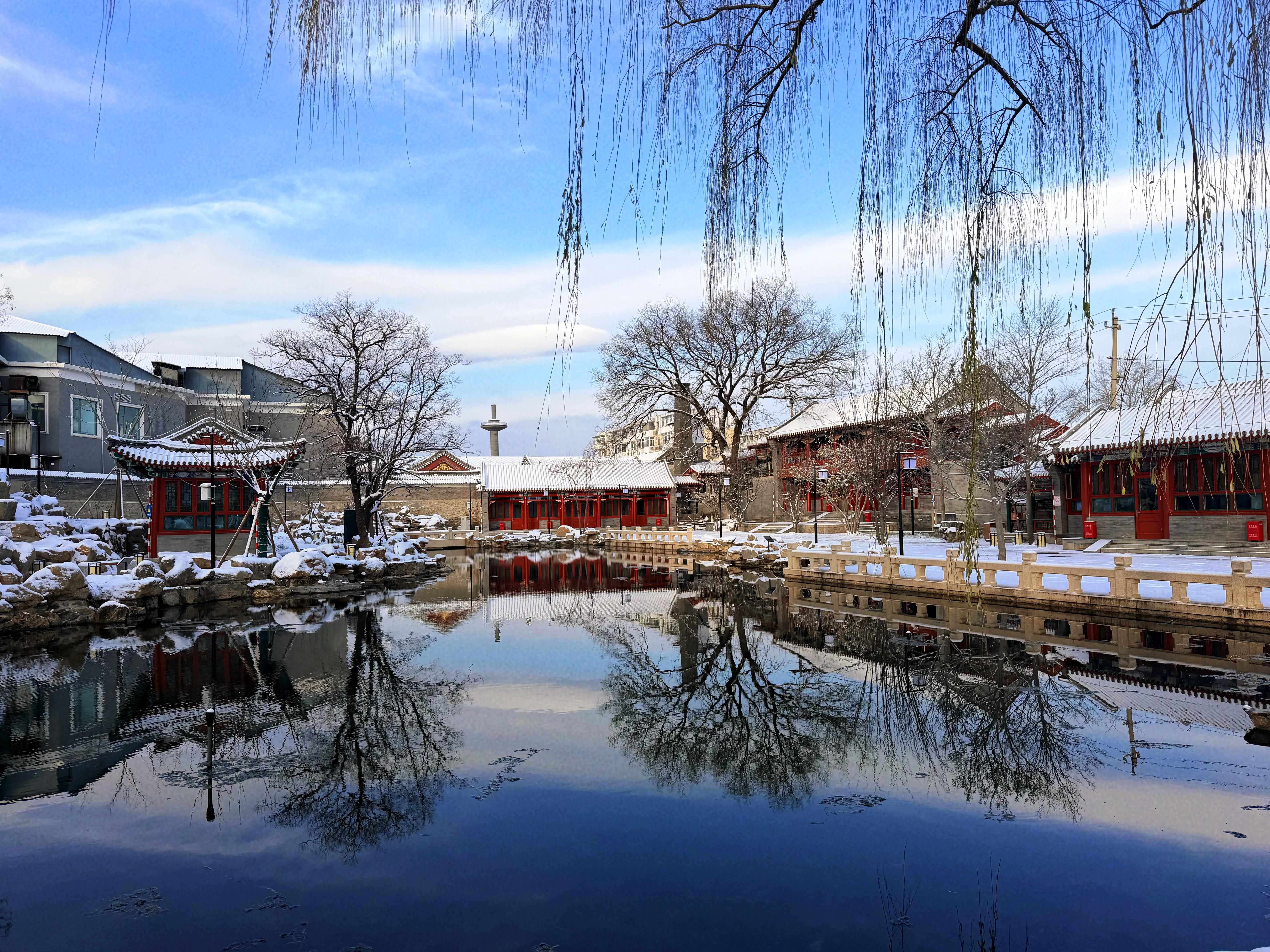 早上好~~女大学生已就位上课啦~ 北京·北京大学