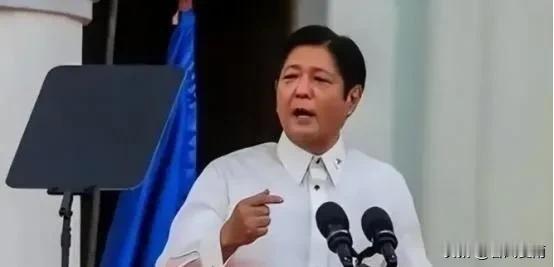 中国停止进口菲律宾香蕉后，菲律宾香蕉协会的负责人曾愤怒地表示：“中国断了30万蕉