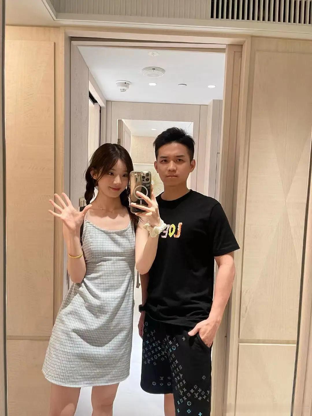 创1的王晴居然结婚了 祝福她 