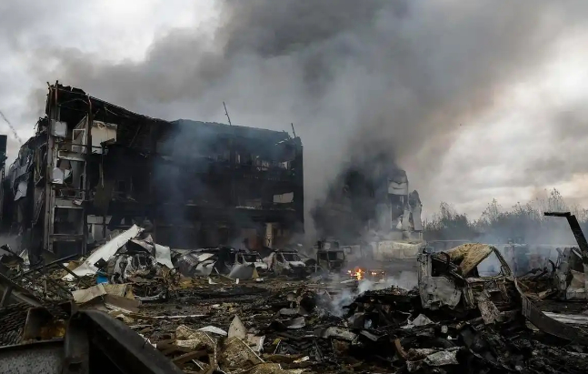 俄国防部周四发布消息称，“中部”集团军部队在红军城地区俘获了乌军第68独立猎兵旅