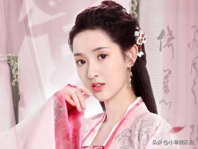 王鹤润发文向王玉雯道歉王鹤润为那句“太肿太蠢”向王玉雯道歉了。嘴太快，玩笑过了头