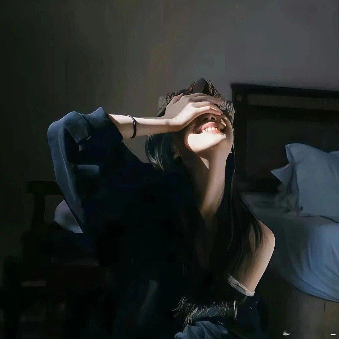 得不到的回应，不再追问捂不热的内心，不再强求过了期的关系，各自安好后来，我不会再