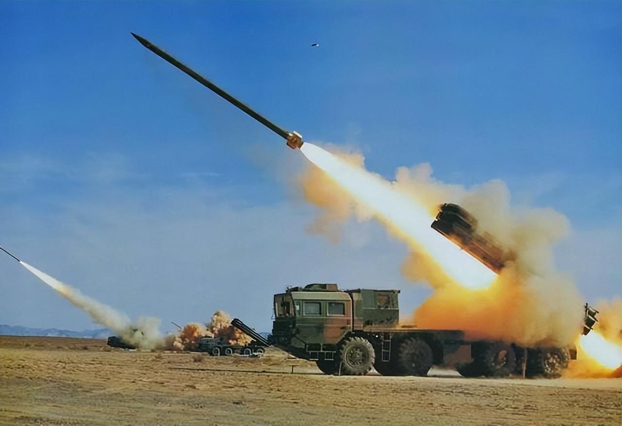 临阵换将！乌更换防长为与俄开启互殴模式铺路，乌炸一次，俄炸乌10次，轰炸成新年突