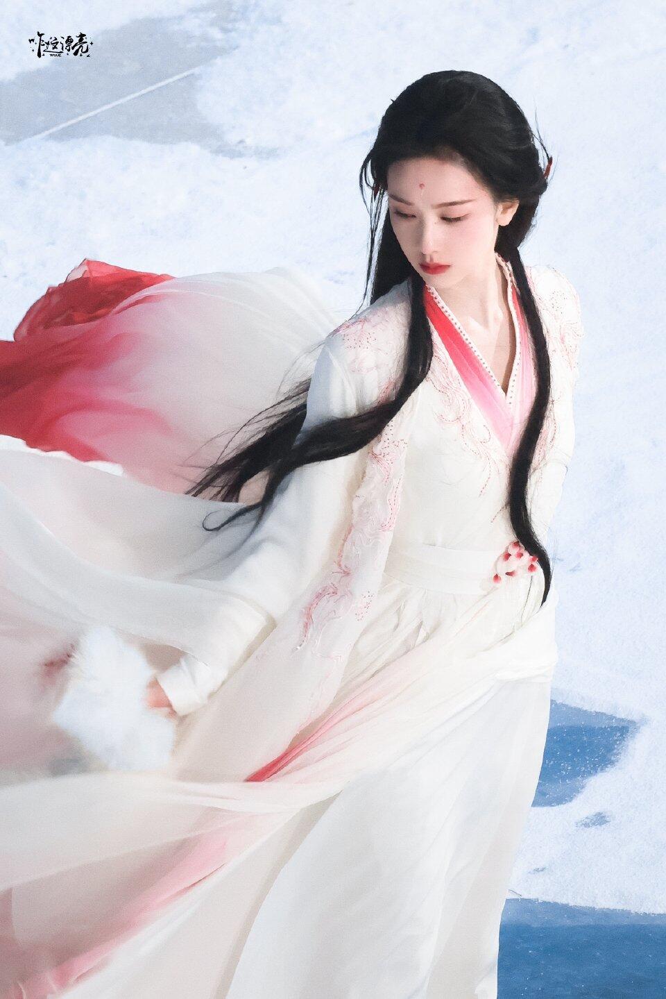 陈都灵雾妄言一句话把我说哭了陈都灵雾妄言美强惨天花板陈都灵的演技太绝了，把角色的