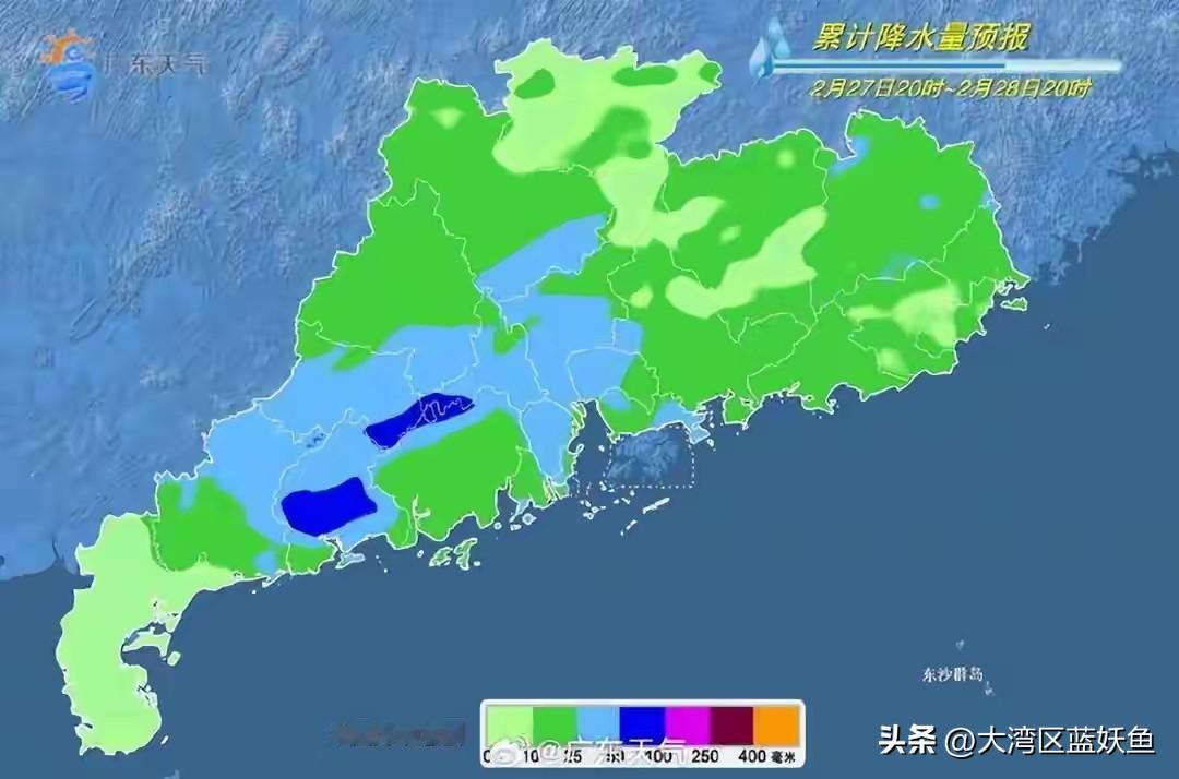 广东的雨要憋不住了，今明两天（27-28日）得下透才行。
 
气象台说，弱冷空气