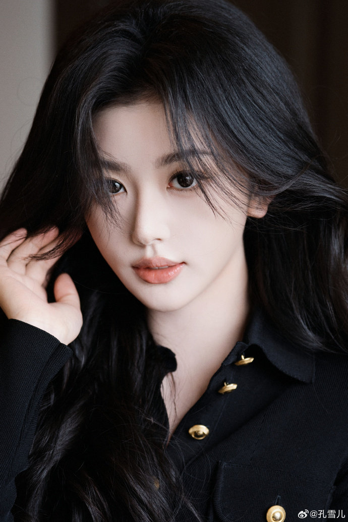 孔雪儿A感孔雪儿特写 孔雪儿A感，特写五官好优越 