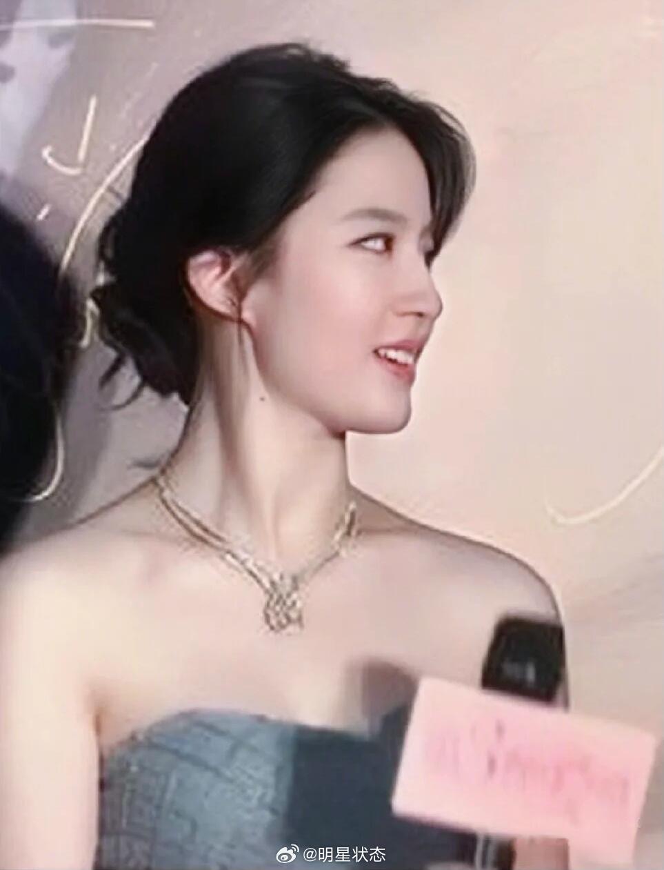 蓝色仙女 ​​​