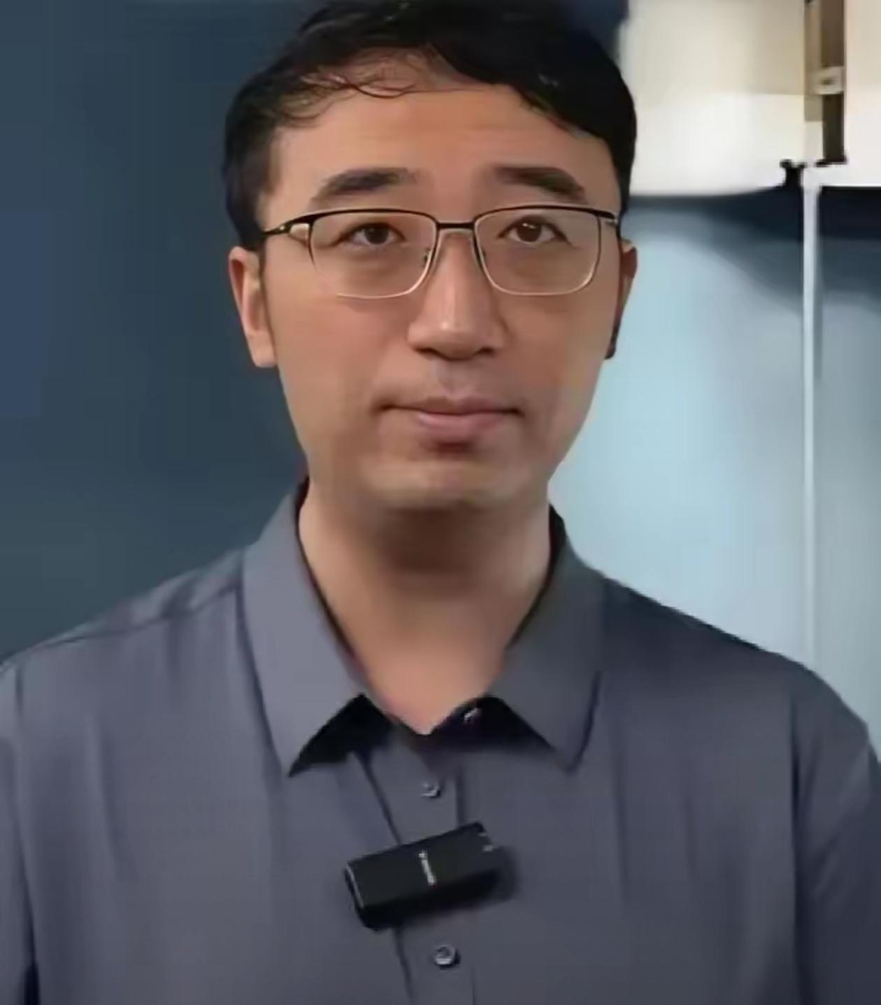 说起李永乐老师，相信大家都不陌生。全网口碑超好的数理科普博主，讲课通俗易懂、干货
