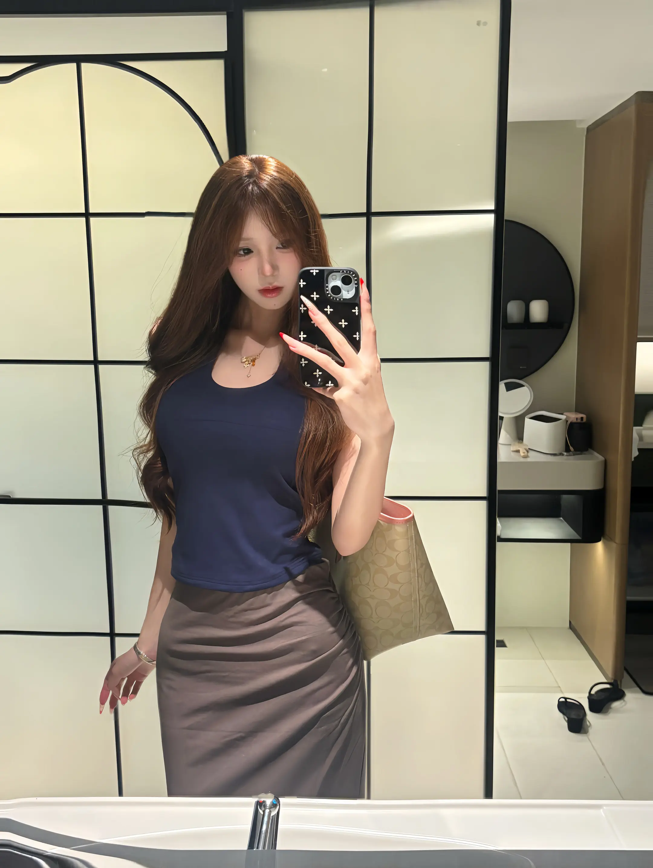 对的人还没来 错的人也别浪费