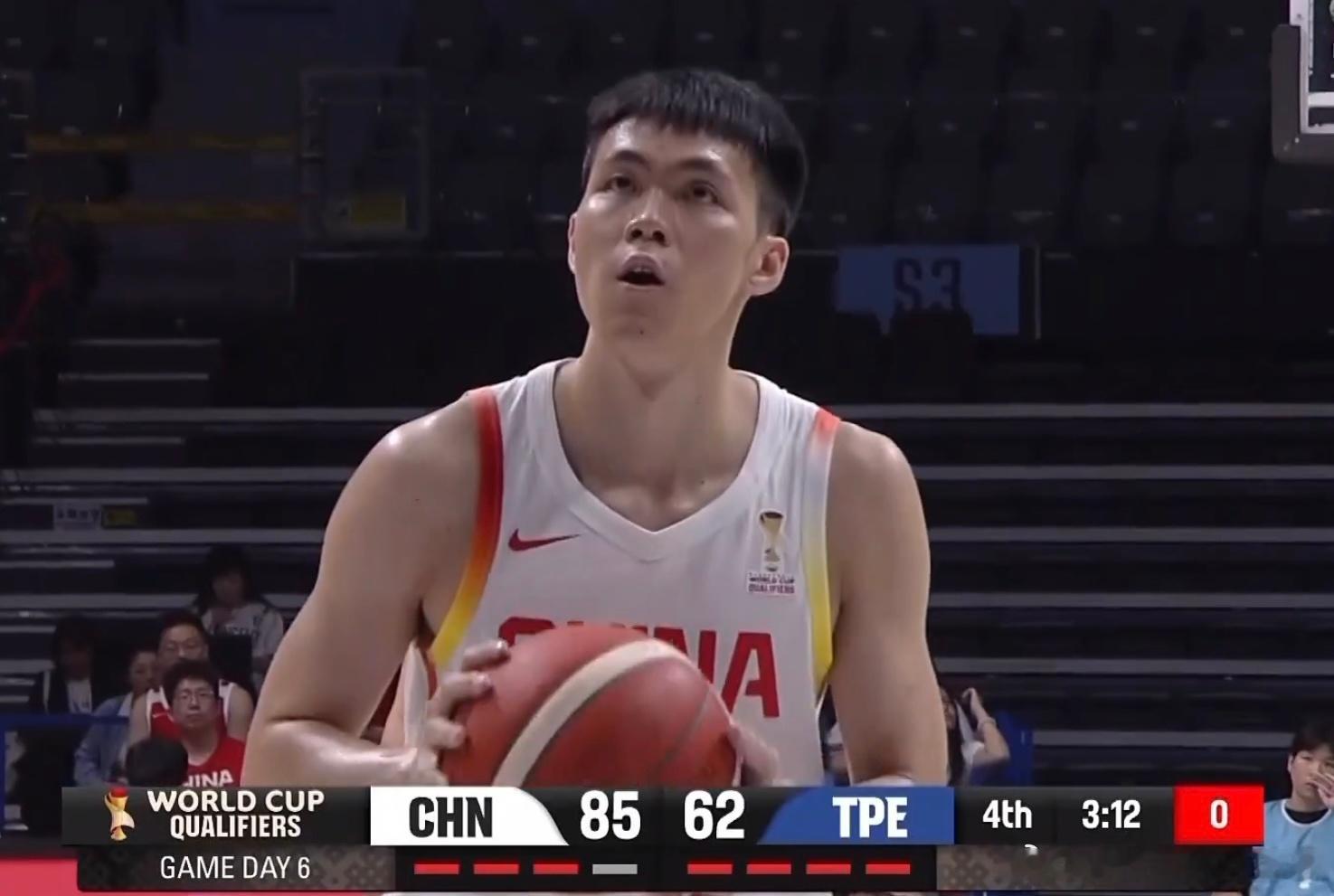 大胜却暴露隐患，中国男篮92-74击败台北，顺利晋级世预赛下一阶段男篮世亚预赛中