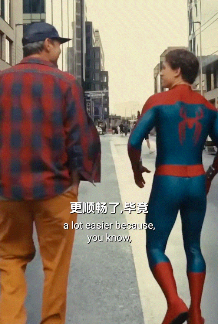 这部导演会沟通听意见还会考虑汤荷穿战衣的舒适度前三部就当没拍过，我将推崇虫4为纯