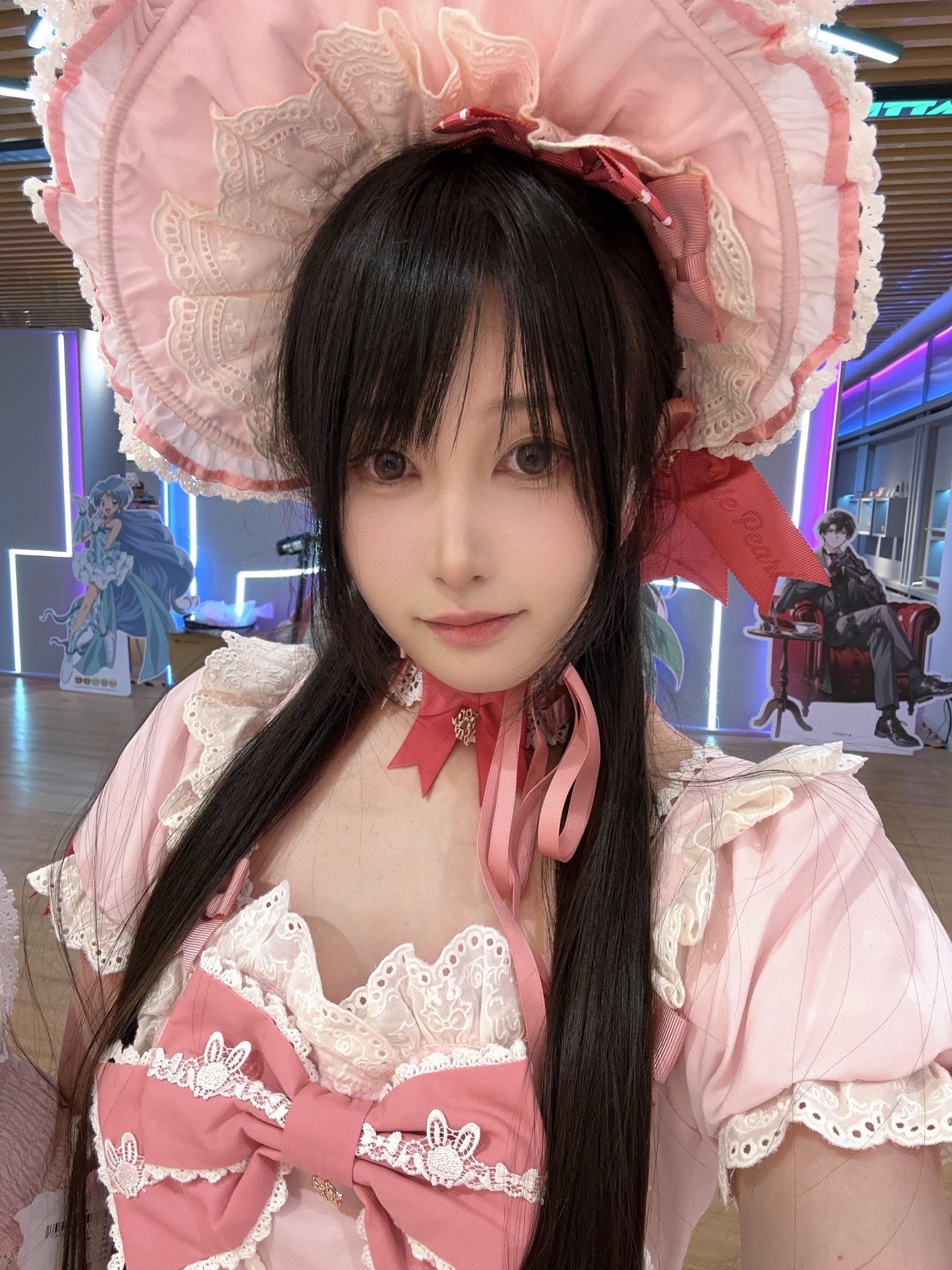 蝴蝶结小兔🎀。