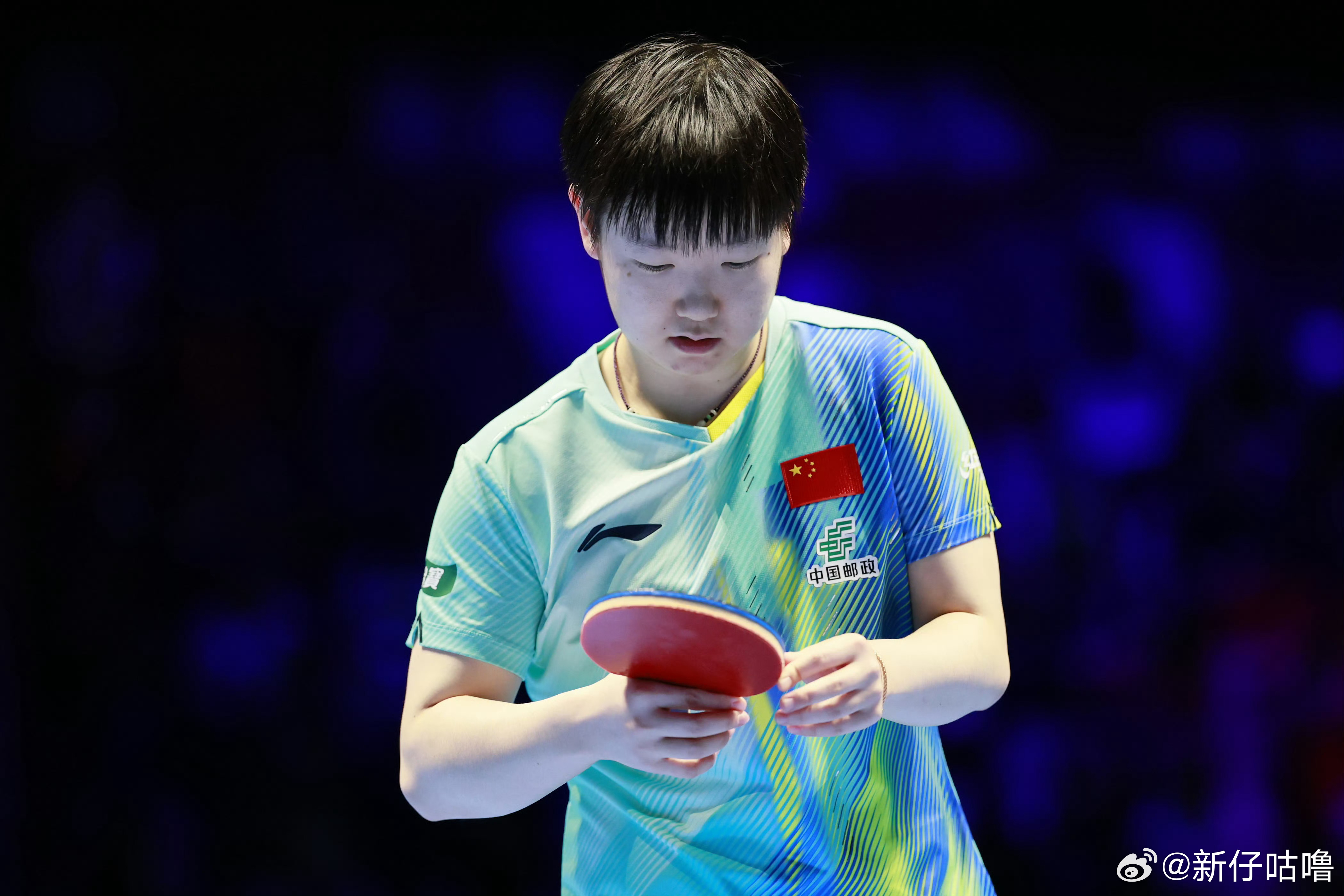 真的肉眼可见瘦了好多，整个人看起来更轻盈灵动，状态也越来越好！幸好脸上那点软乎乎