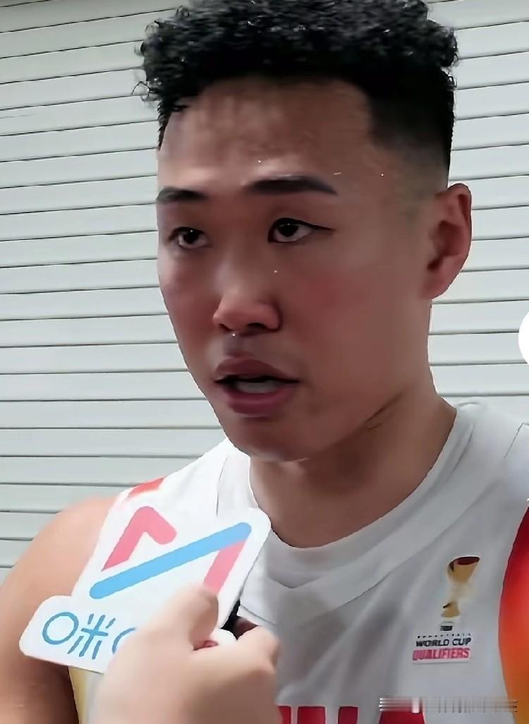 男篮世界杯亚洲区预选赛的赛场上，当中国男篮以87:80的比分，而且是裁，裁判明显