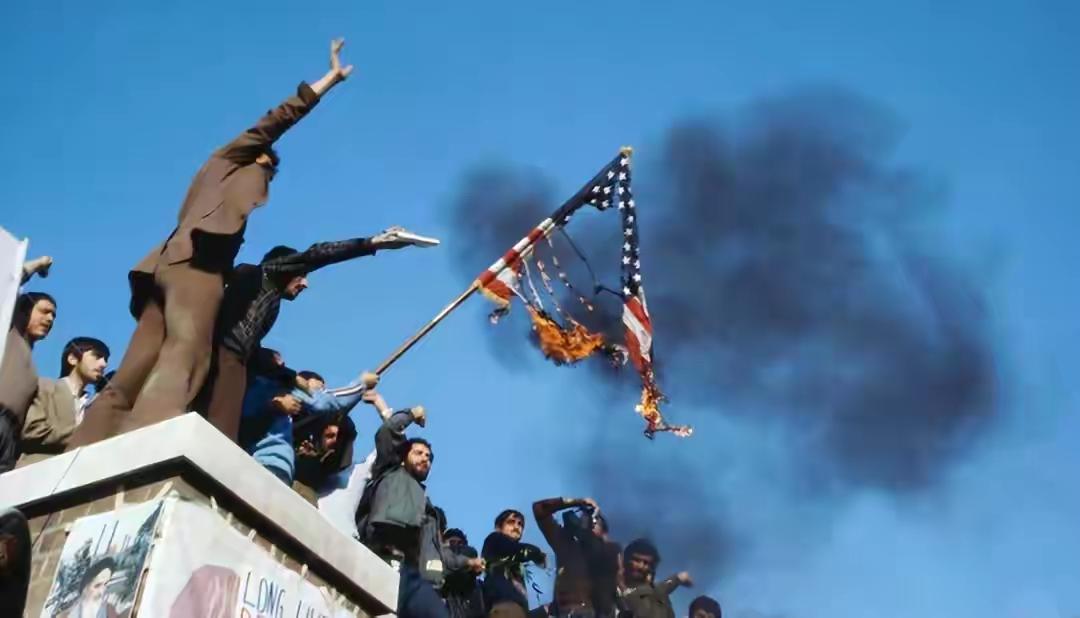 又打起来了！美国大使馆遇袭，以色列本土被炸，巴基斯坦要发威了
中东局势再度失控，