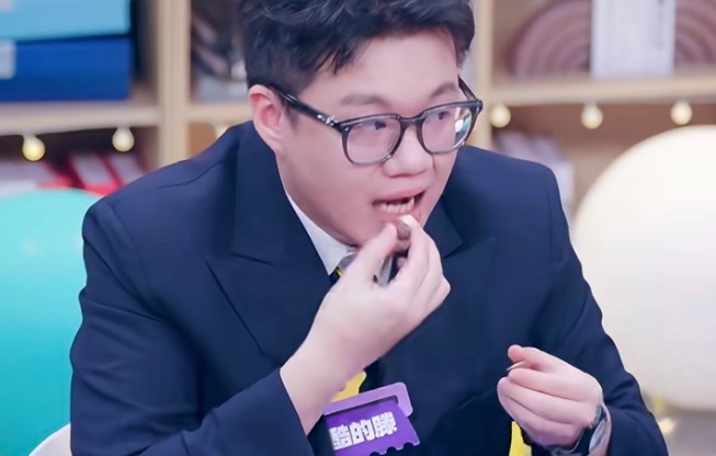 蒋敦豪瞿颖酷滕在一饭2张嘴就是炫一饭封神 三个人上节目是有什么光盘kpi吗，炫完
