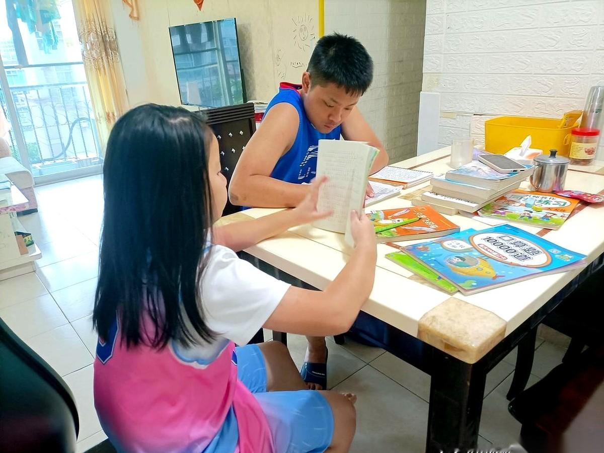 14岁的九年级谱系男孩韦氏测验分数只有51，暑期在家死活背不进古诗词和文言文。