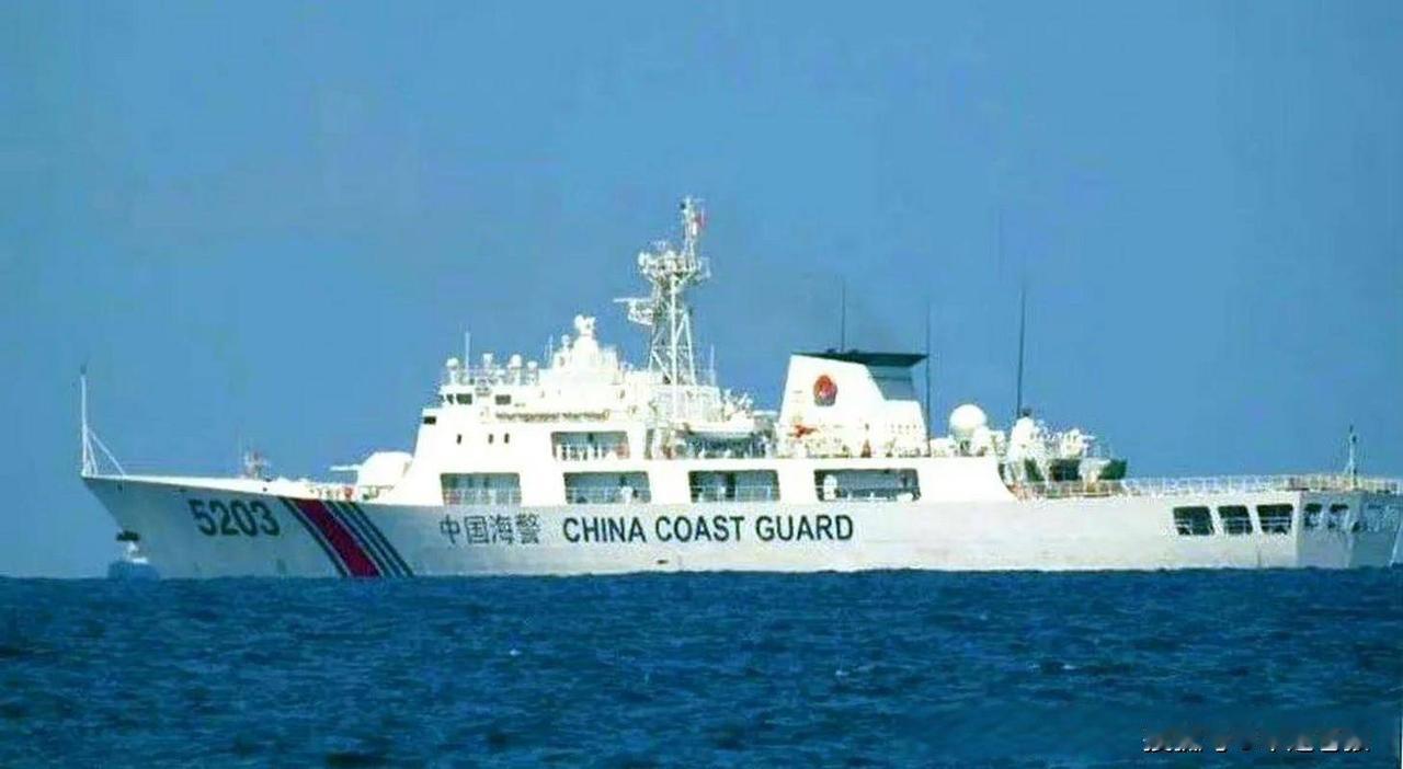 碰瓷碰输了还要堵嘴？菲防长给说真话的人定罪

9月21日，菲律宾国防部长特奥多罗