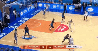 浙江浙商证券巨星胡金秋真是太霸气了！在今天浙江浙商证券客场挑战四川丰谷酒业的比赛