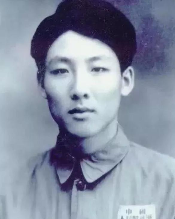 1950年的元宵节，准备回家的孙家栋，发现食堂竟然有红烧肉，便决定吃碗红烧肉再走