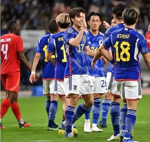 日本这场是世界杯史上第1000场比赛的特殊节点，小日子今天不行！场次：035 世