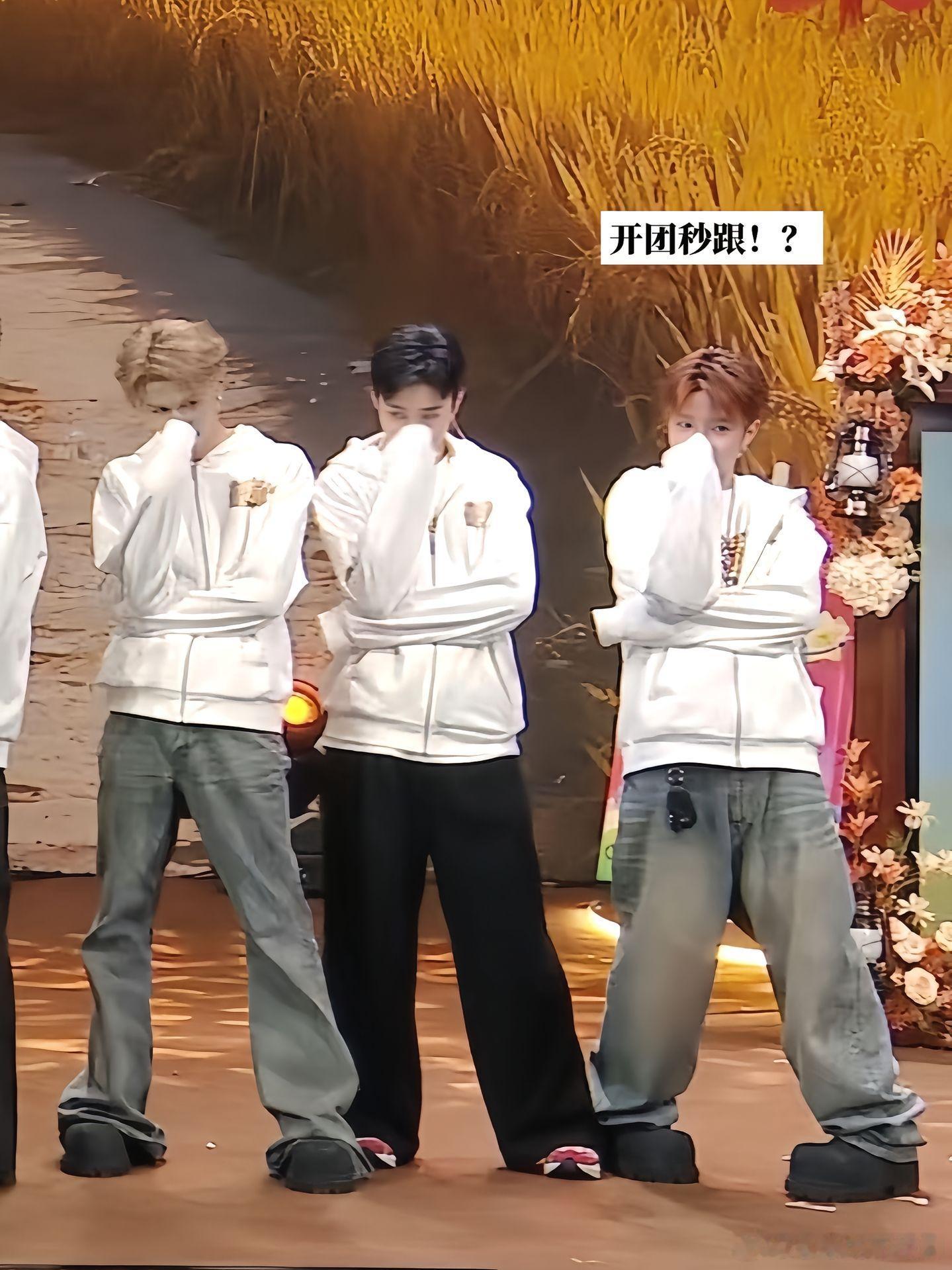 十个勤天[超话]你们三在干嘛哈哈哈哈王一珩‖十个勤天‖陈少熙‖何浩楠 ​​​