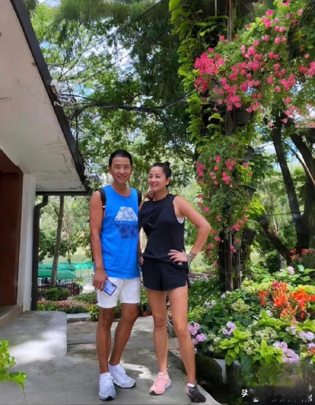 瞿颖已婚就是个谣言，没有领证、没办婚礼，这根本算不上婚姻，顶多就是同居生活，婚姻