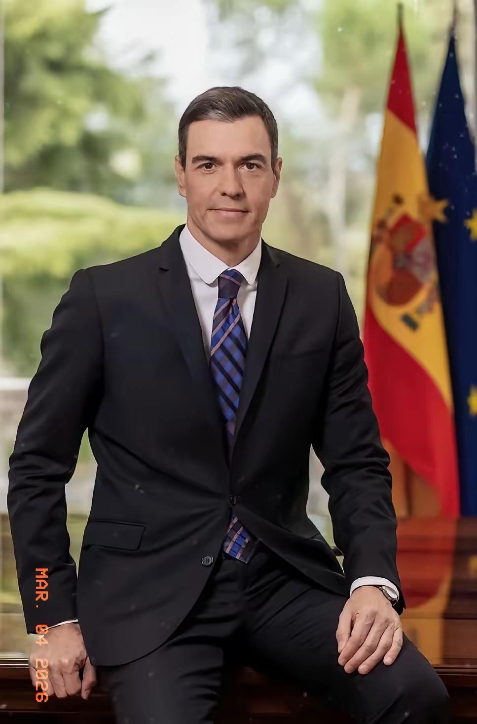 🇺🇸🇪🇸🇮🇷突发新闻:特朗普宣布，由于西班牙拒绝允许美国利用其军事基