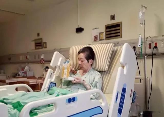 陈水扁老婆休克
经抢救恢复意识
这是台湾今天最大的新闻之一
陈水扁老婆叫吴淑珍