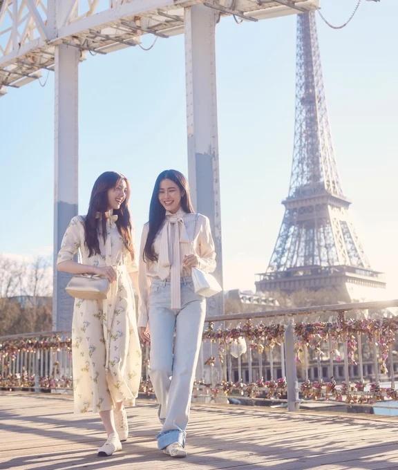 时髦姐妹｜巴黎的阳光太明媚了☀️
泰星 邝玲玲