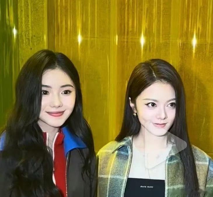 赵今麦、刘浩存近距离同框生图第一眼看到谁 ​​​