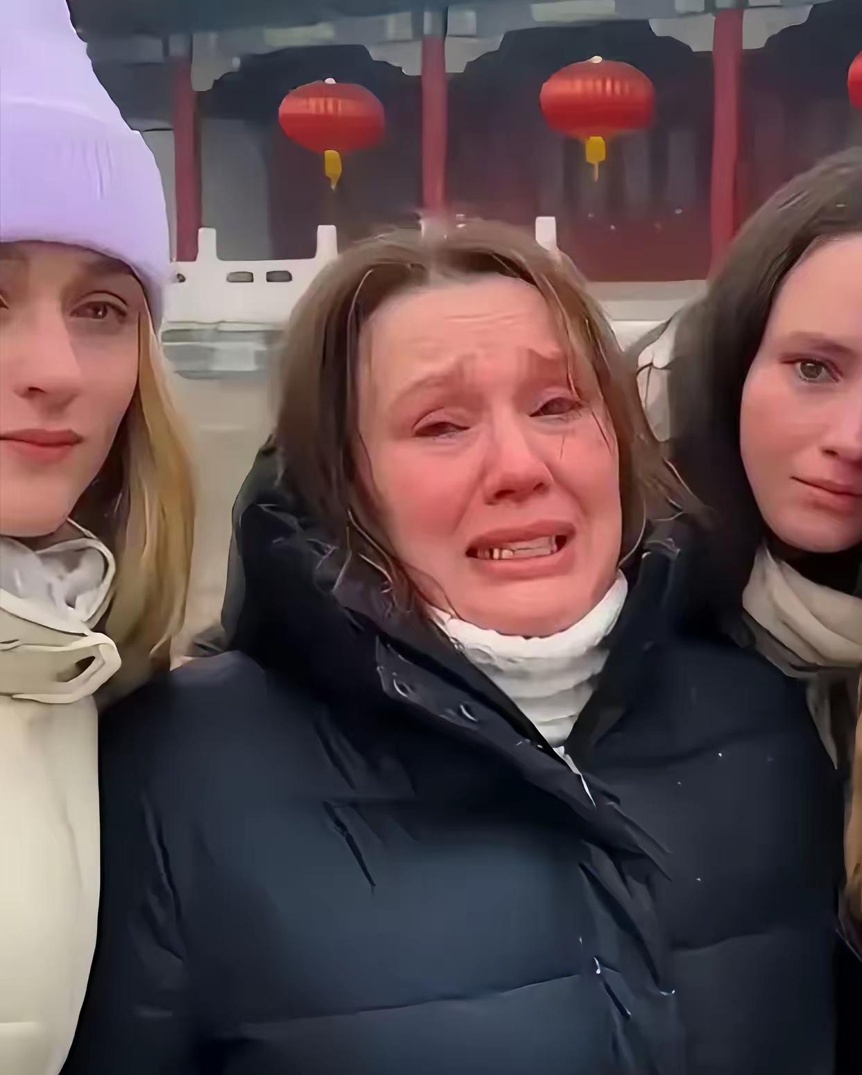 乌克兰有位妈妈心里的想法，让好多网友心里都不是滋味。她三个女儿都想嫁去熊猫国，不