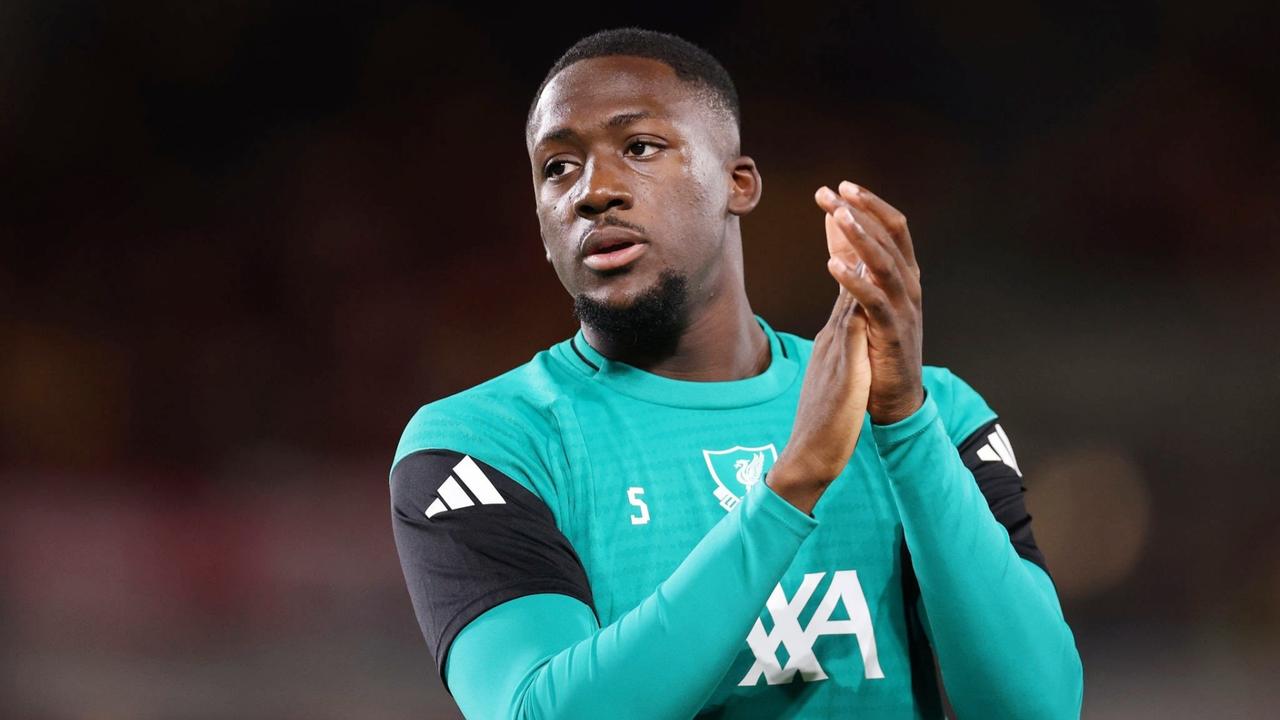 利物浦已经向科纳特提出了续约提议，目前谈判仍在进行中。
皇马对科纳特依然感兴趣，