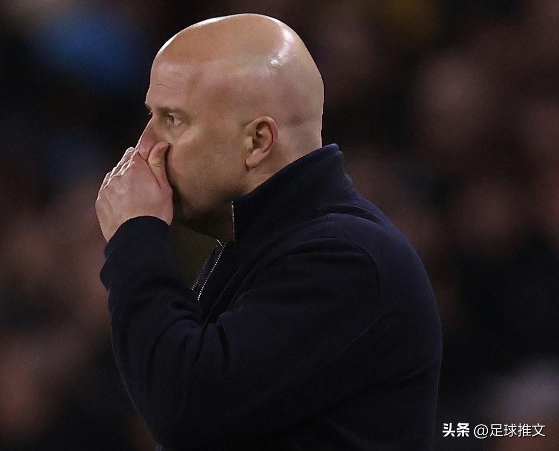 利物浦本赛季第5次因为补时阶段丢球而输掉比赛，成为英超史上单赛季被补时绝杀次数最