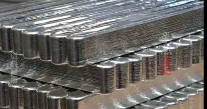 果然财经|白银超越英伟达，跻身全球市值第二，仅次黄金