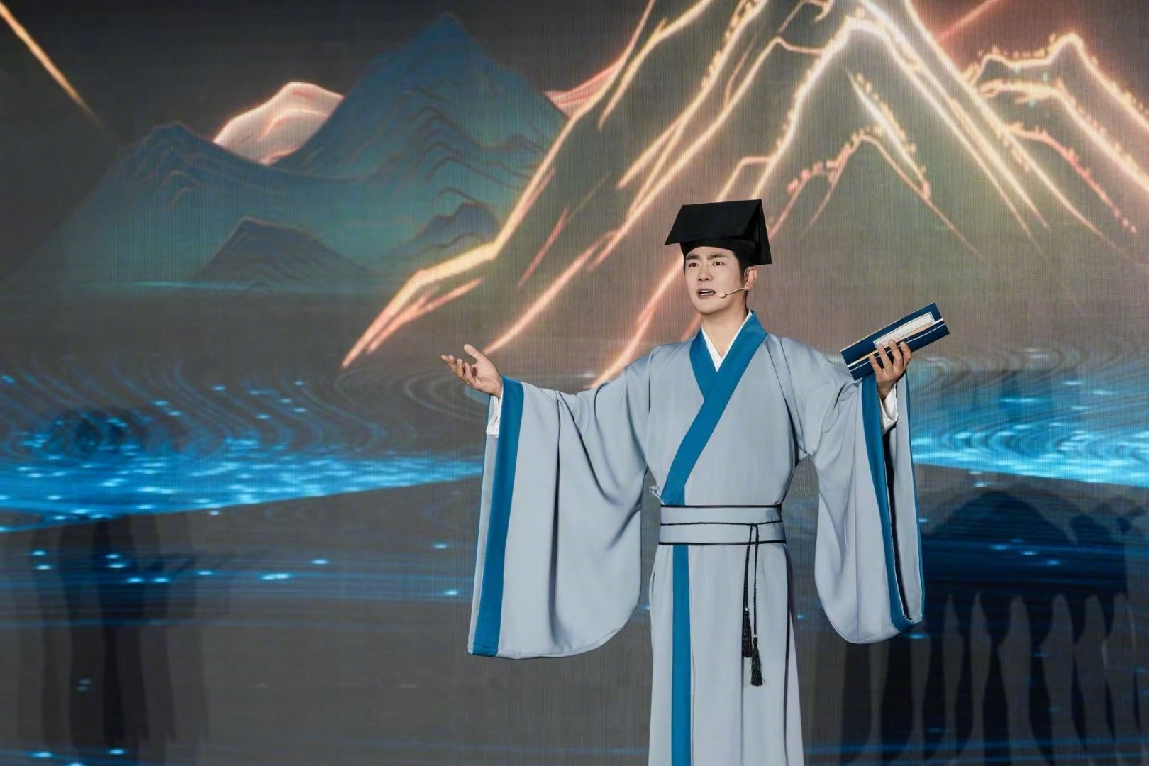 徐霞客没写够的贵州 张晓龙的徐霞客古今对话太戳人了  打糍粑、酿米酒，贵州的冬日