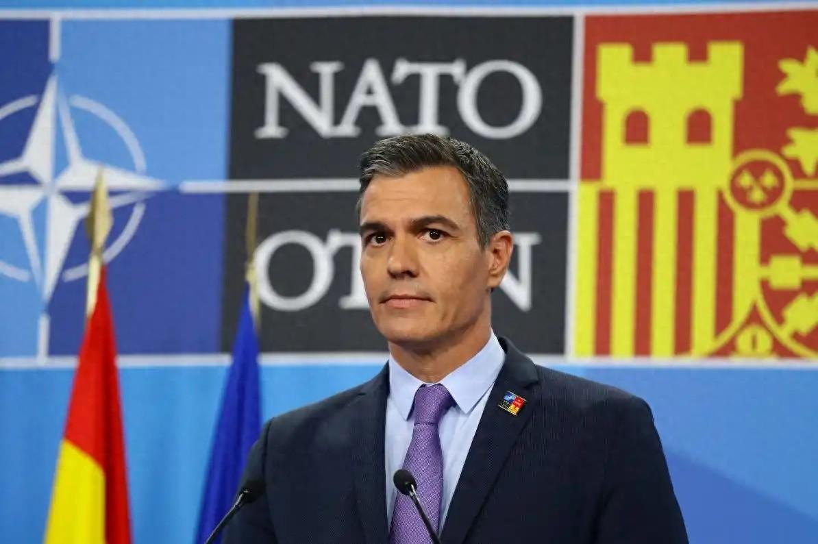 在特朗普战局焦灼、美国内部分歧加剧的当下，西班牙的“反骨”操作，其实是当下很多美